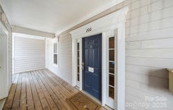 575 Davidson Gateway Drive unit: 200, Davidson, NC 28036