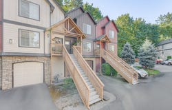 812 NW 5TH CIR, Camas, WA 98607