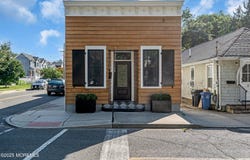 40 Cedar Avenue, Fair Haven, NJ 07704