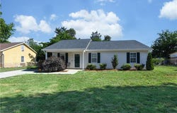 3203 Loftyview Drive, High Point, NC 27260