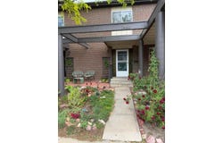 1466 Greenbriar Blvd, Boulder, CO 80305