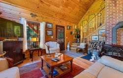 704 River Road, Leeds, ME 04263