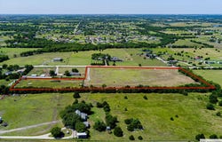 Skyview Lane, Nevada, TX 75173