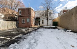 825-827 N WASHINGTON STREET, WILMINGTON, DE 19801