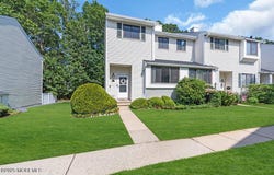 236 Clubhouse Drive, Middletown, NJ 07748