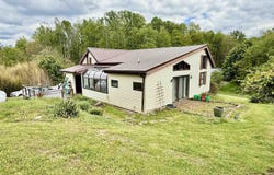 669 W Hill Road, Grafton, WV 26354