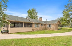 529 An County Road 2304, Tennessee Colony, TX 75861