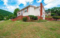 151 Ventor Drive, Weber City, VA 24290