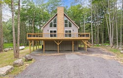 336 Packanack Drive, Clifton Twp, PA 18424