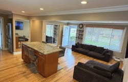 27 E 14th Place, Lombard, IL 60148