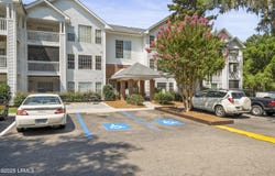 1231 Ladys Island Drive, Port Royal, SC 29935