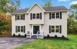 105A Russling Rd, Independence Twp., NJ 07840-4835
