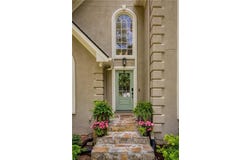 9975 Groomsbridge Road, Johns Creek, GA 30022