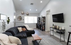 9203 NW 9th Ct, Plantation, FL 33324