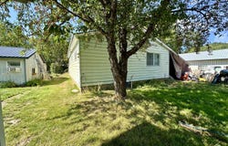 612 Earle St, Mullan, ID 83846