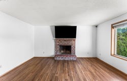 15711 NE 74TH ST, Vancouver, WA 98682