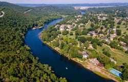 123 Bunker Ridge Drive, Branson, MO 65616