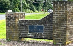 127 Black Point Road, East Lyme, CT 06357