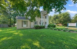 231 S College Street, Franklin, KY 42134
