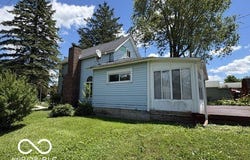 321 W Jay Street, Dunkirk, IN 47336
