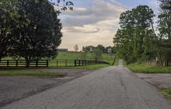 358 Blacks Cross Road, Paris, KY 40361