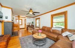 2806 Cottage Grove Avenue, Des Moines, IA 50311