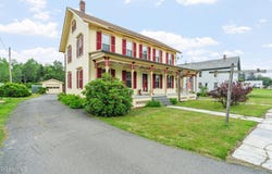 422 NY Highway 43, Stephentown, NY 12168