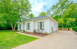 517 E Washington St, La Grange, KY 40031