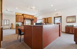 3615 Flint Ridge Drive, Burlington, IA 52601