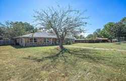 669 S Oak Street, Van, TX 75790