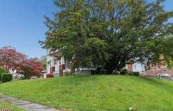 141 Aycrigg Ave, Passaic City, NJ 07055-4749