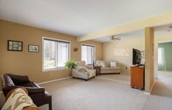 7124 Dell Pl, Stanhope Boro, NJ 07874-2799