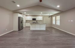 108 Meadow Dr, New Boston, TX 75570