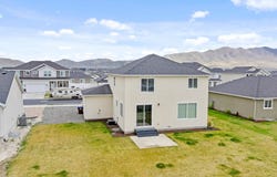 5243 N FOXTAIL, Eagle Mountain, UT 84043