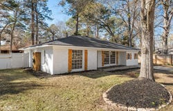 1211 Lee Street, Benton, LA 71006