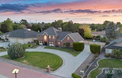 1319 Torrey Ln, Nampa, ID 83686-5665