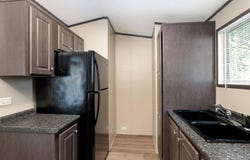 1001 E. MacArthur Rd., Wichita, KS 67216