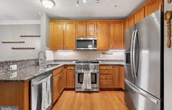19261 HARLOW SQUARE, LEESBURG, VA 20176