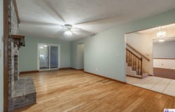 102 Larkspur Drive, Radcliff, KY 40160