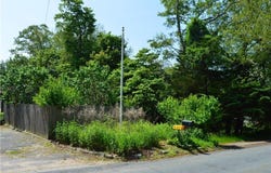 11 Buckeye Brook Road, Charlestown, RI 02813