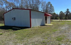 13510 New Boston Rd., Hooks, TX 75561
