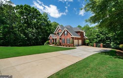 7251 BLUEWATER, Douglasville, GA 30135