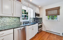 12483 Kings Hwy, MONTROSS, VA 22520