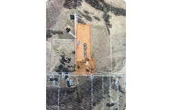 1515 Meadow Farm Church Road, Zanesville, OH 43701