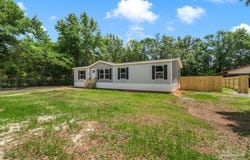 4620 Garllum Dr, Pace, FL 32571