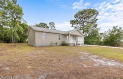 25 Crown Point Road, Hubert, NC 28539