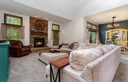 1315 Shelby Circle, Reynoldsburg, OH 43068
