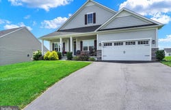 404 JORDANELLE DRIVE, YORK, PA 17402