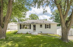 331 N Ellen Street, Cedar Falls, IA 50613