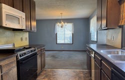 1009 S 15th Street, Clear Lake, IA 50428